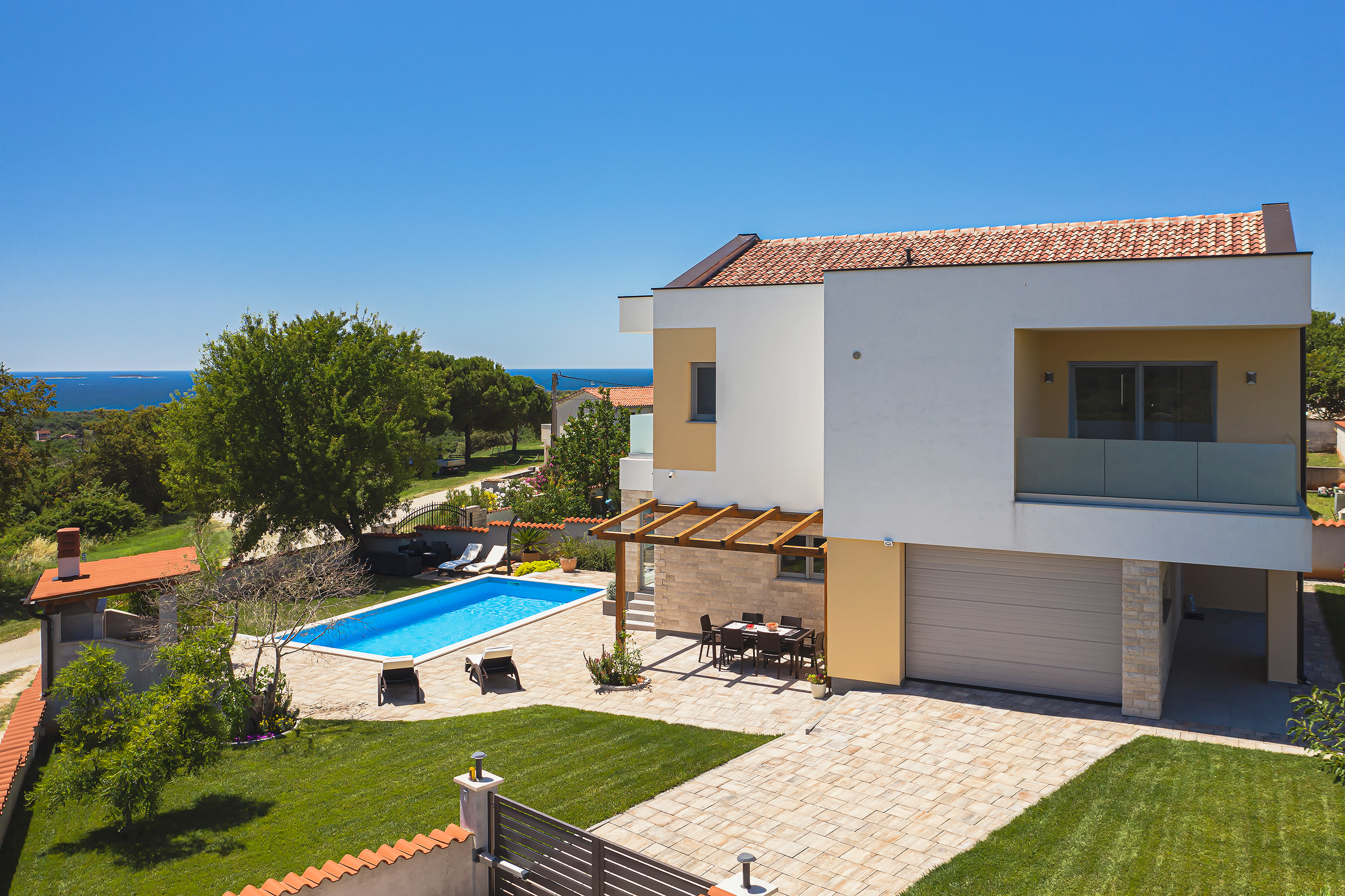 Brandneue und moderne Villa mit privat Pool, Sauna, neben Fažana