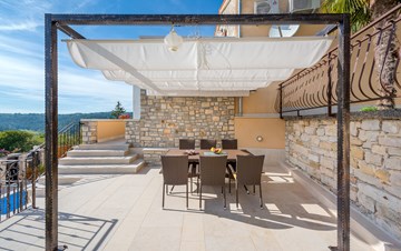 Charming villa with heated pool in the heart of Istria