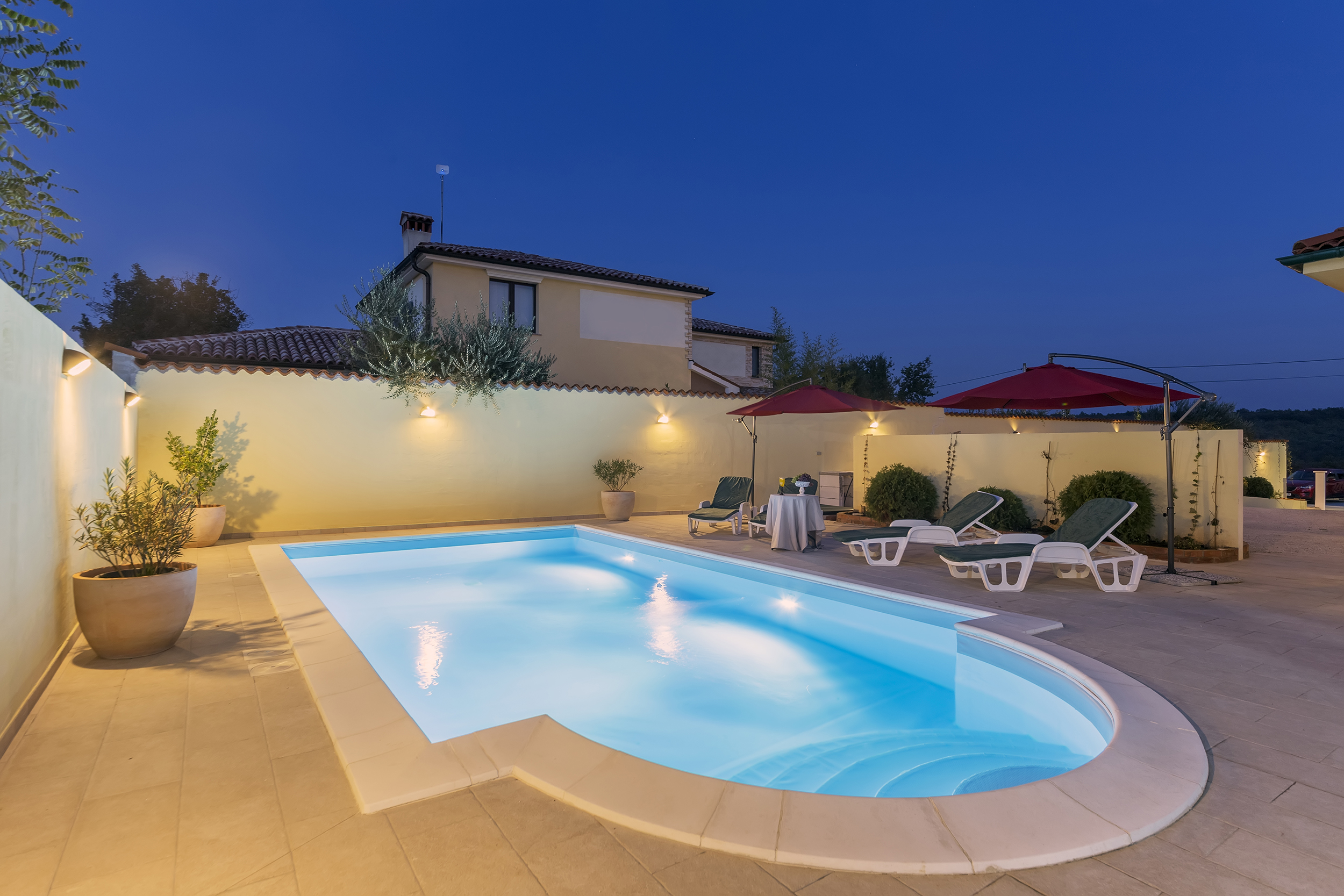 Villa vicino a Dignano, con piscina privata, terrazza e barbecue