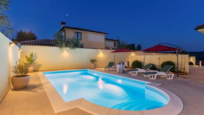 Villa vicino a Dignano, con piscina privata, terrazza e barbecue, 2