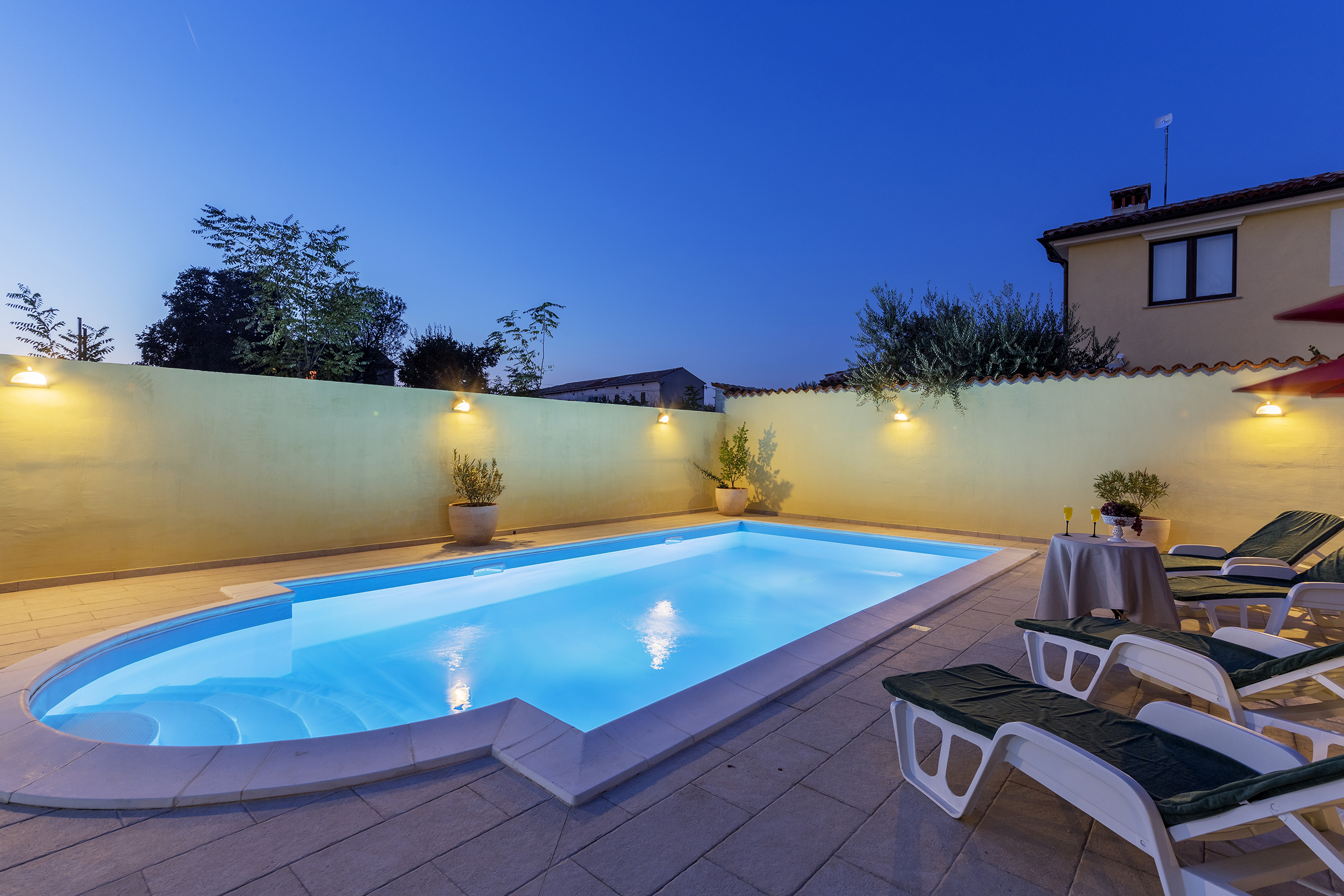 Villa vicino a Dignano, con piscina privata, terrazza e barbecue