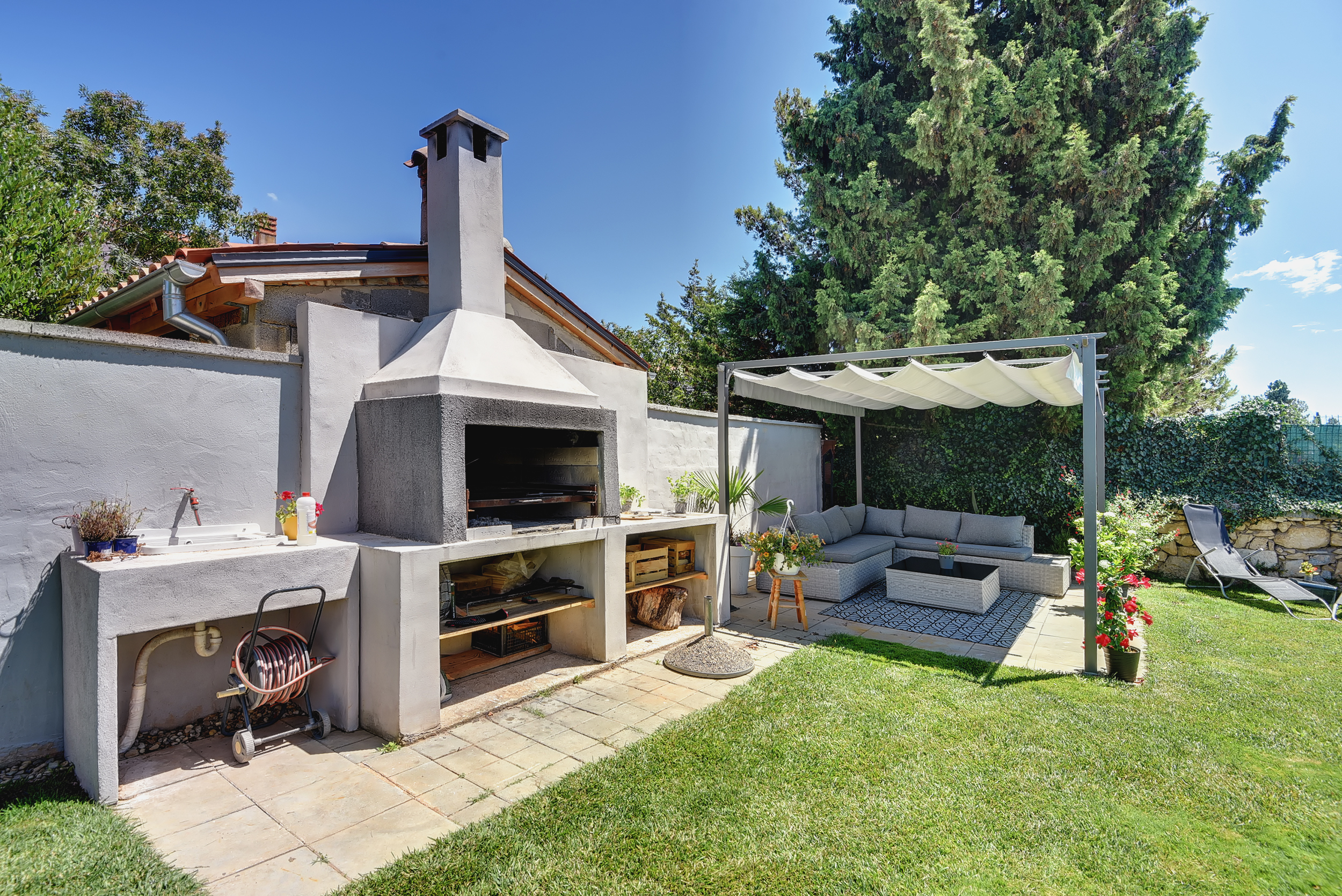 Splendida villa con piscina riscaldata, aria condizionata e WiFi