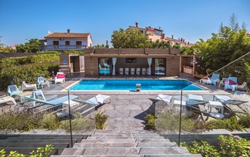 Marvelous villa in Banjole with pool, sauna, gym and free WiFi