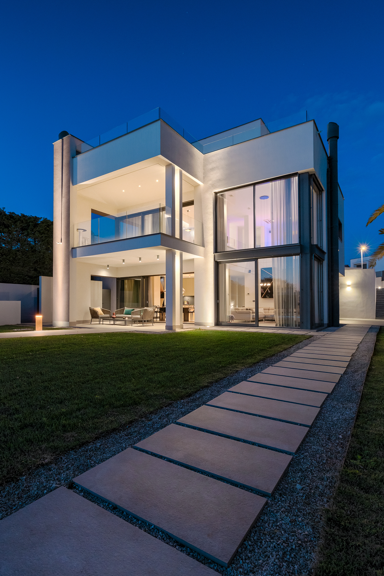 Stylish villa with heated pool near Pula, with wine cellar