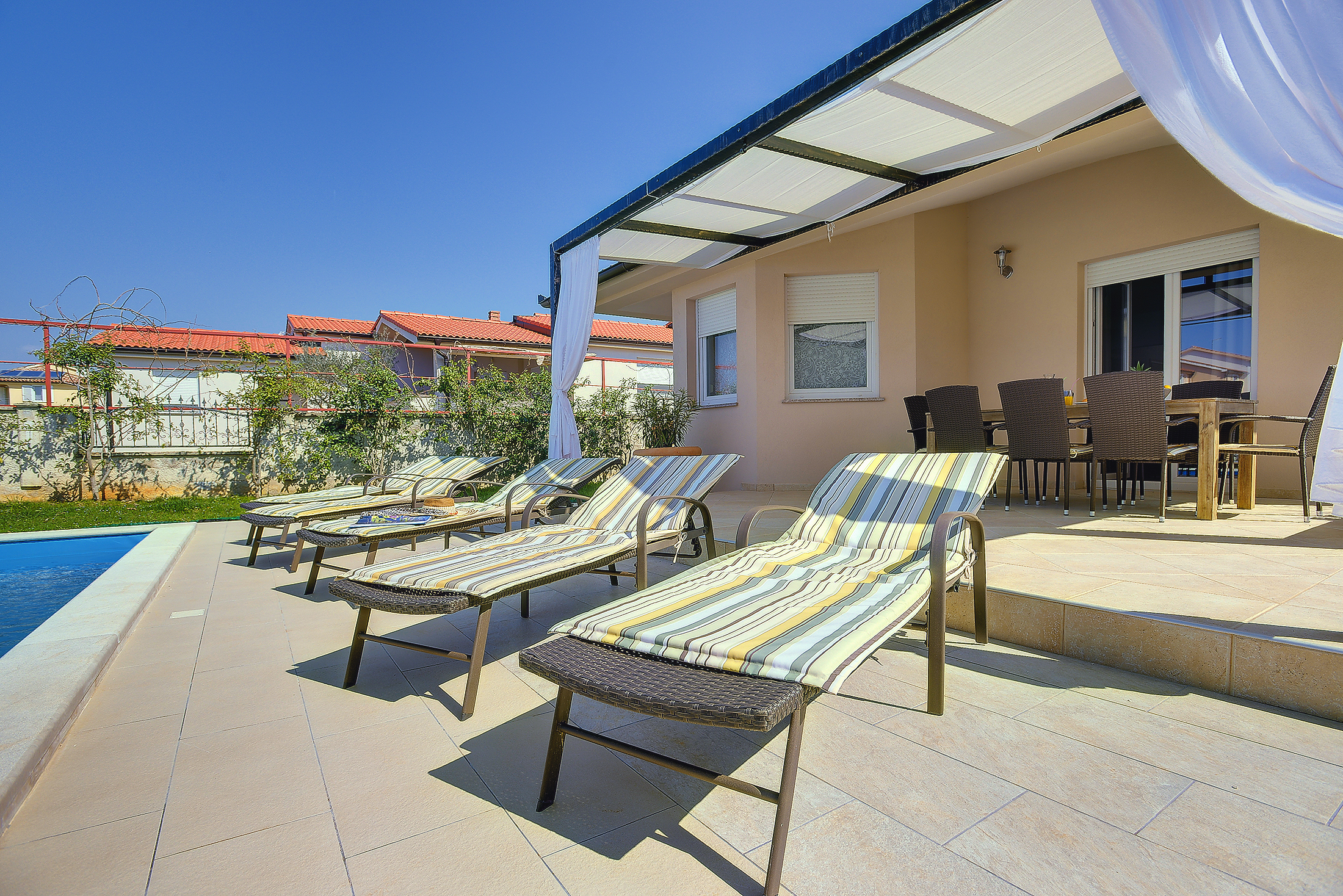 Gorgeous villa in Valbandon, with pool, barbecue and bikes