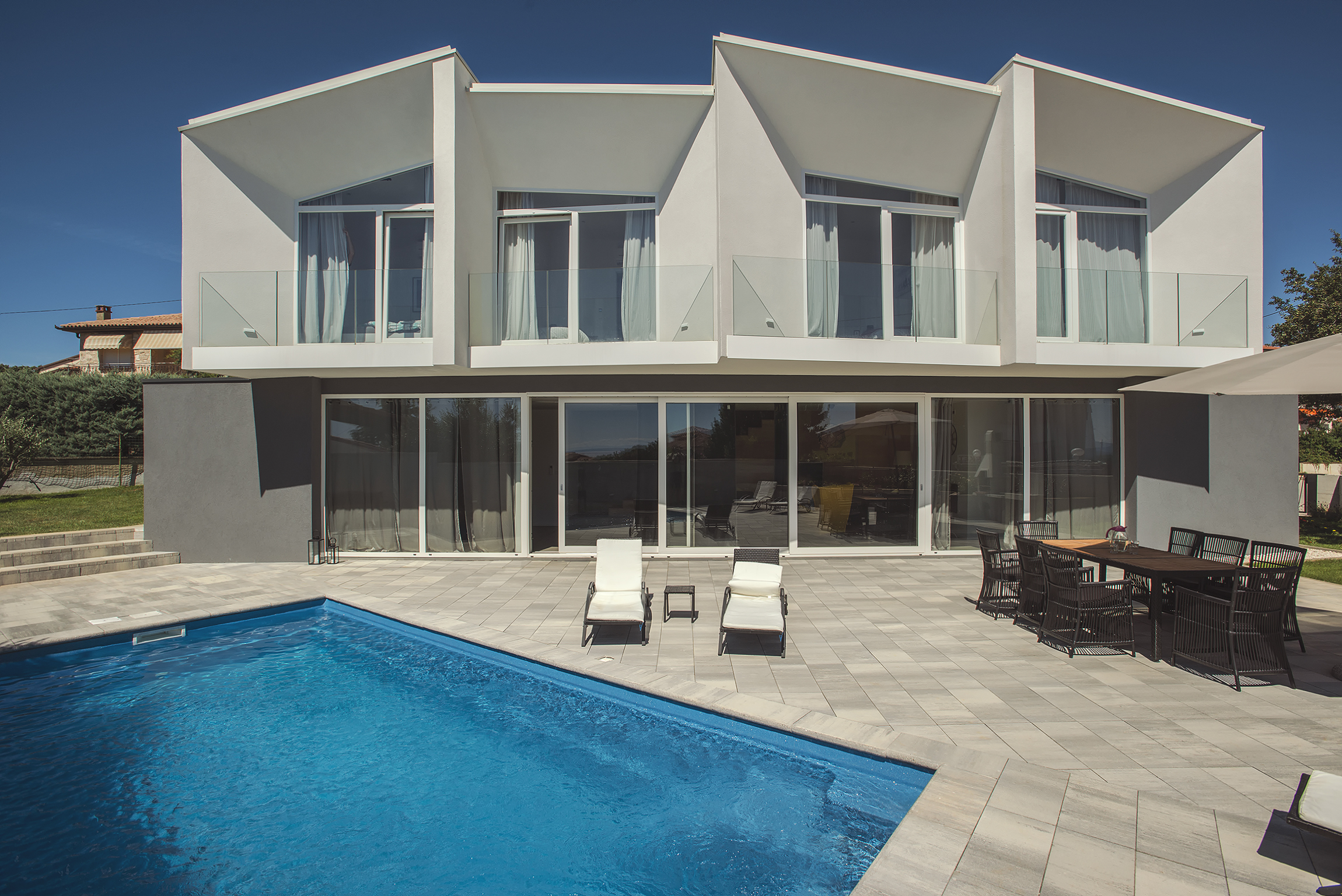 Wonderful newly built villa in Ližnjan, with private pool and BBQ