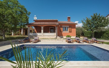 Per La Vacanza Perfetta Scegliete Villa Maria Betiga A Barbariga