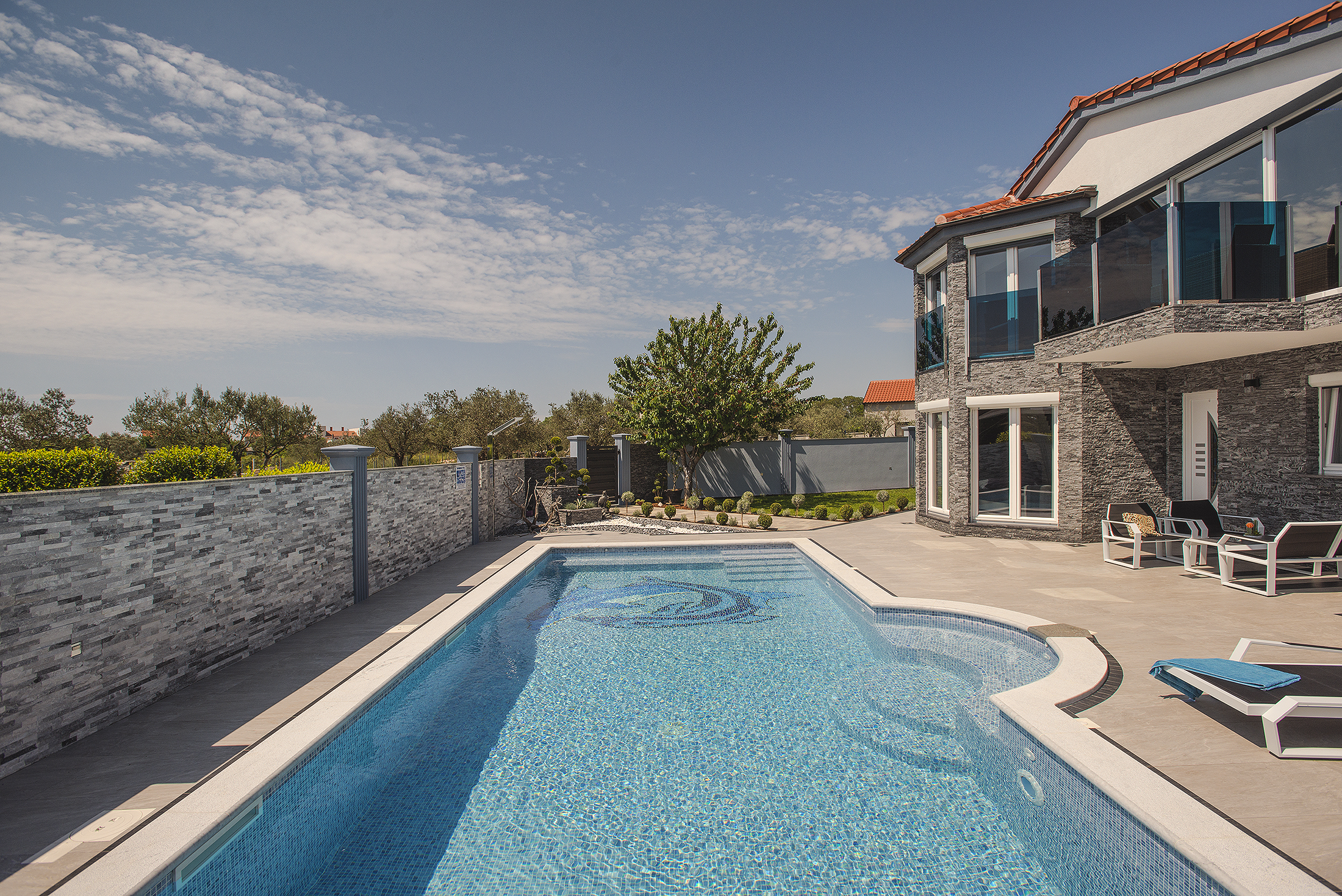 Beautiful villa for 10 persons, heated pool with hydromassage