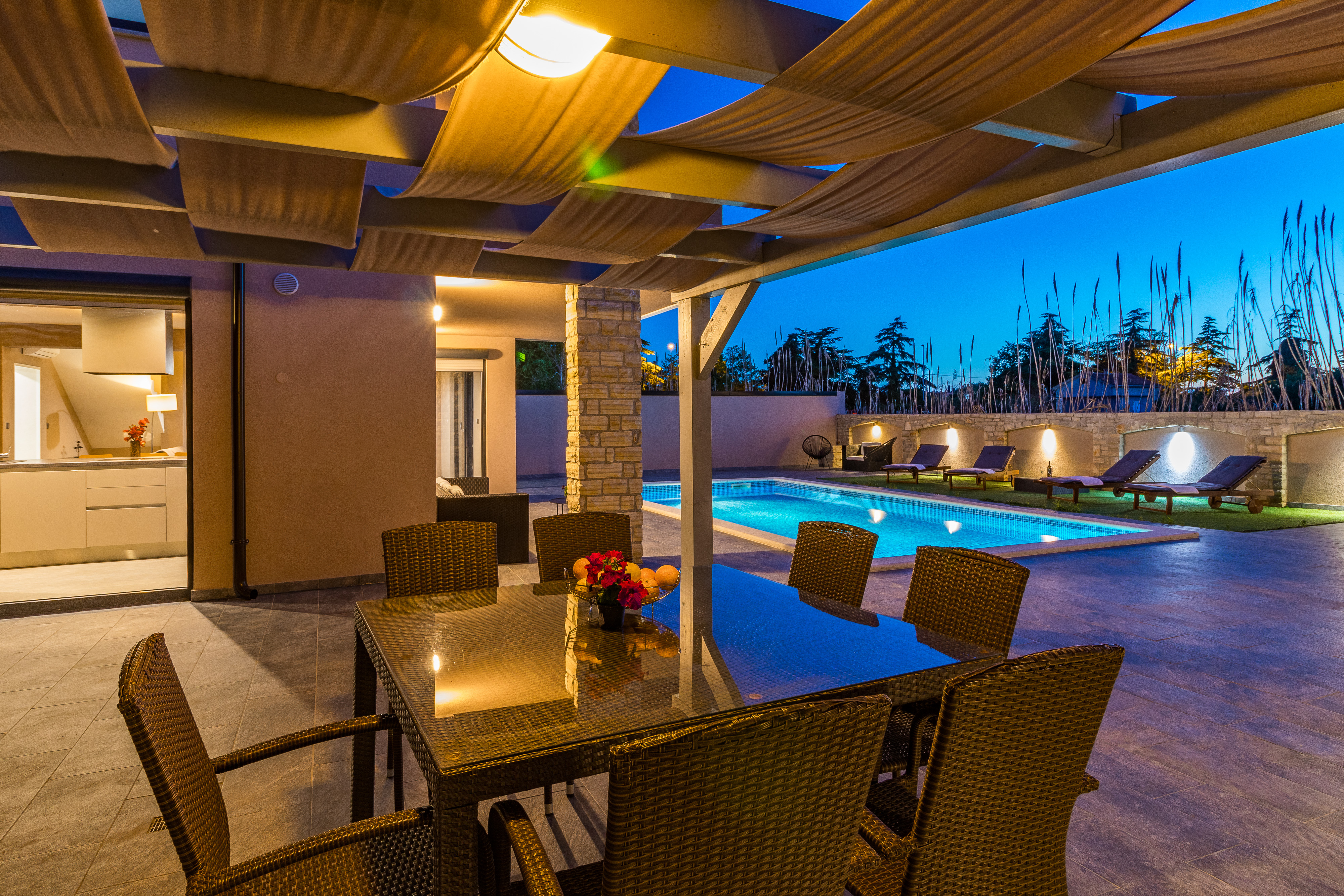 Unique, special villa in Valbandon with outdoor heated pool