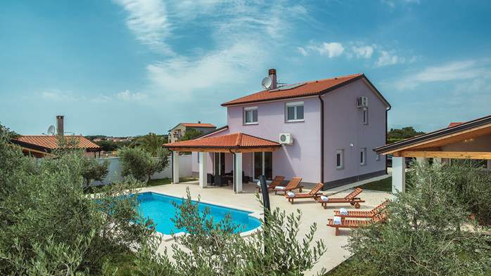 A wonderful family villa with an outdoor pool, on two floors, 2