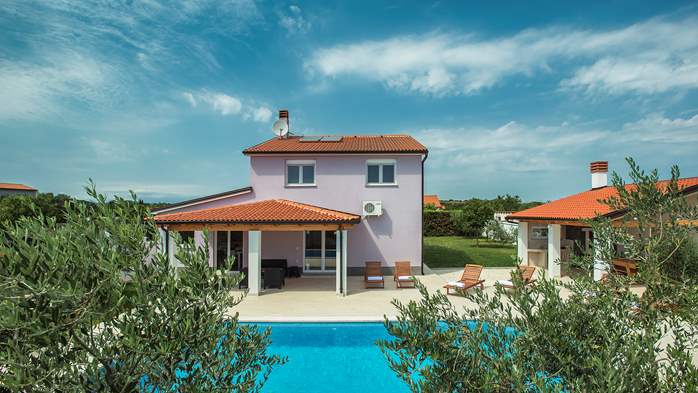 A wonderful family villa with an outdoor pool, on two floors, 1
