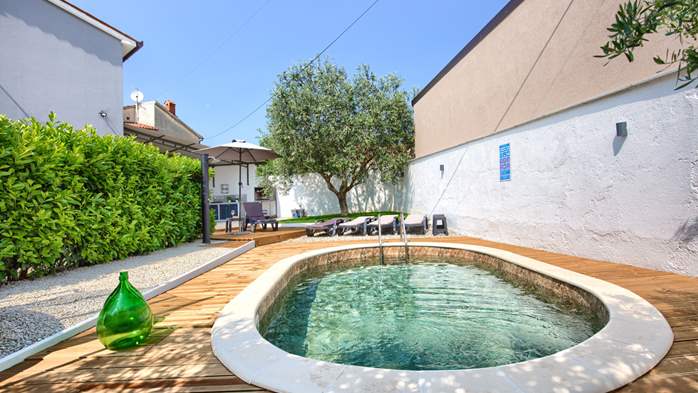 Charming house with swimming pool and garden for up to 6 people, 5