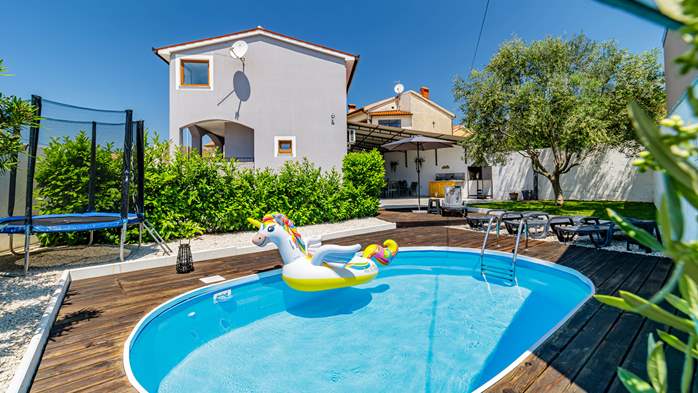 Charming house with swimming pool and garden for up to 6 people, 1