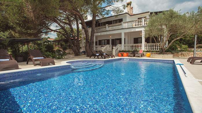 Villa a Banjole con piscina e splendida vista mare, 7