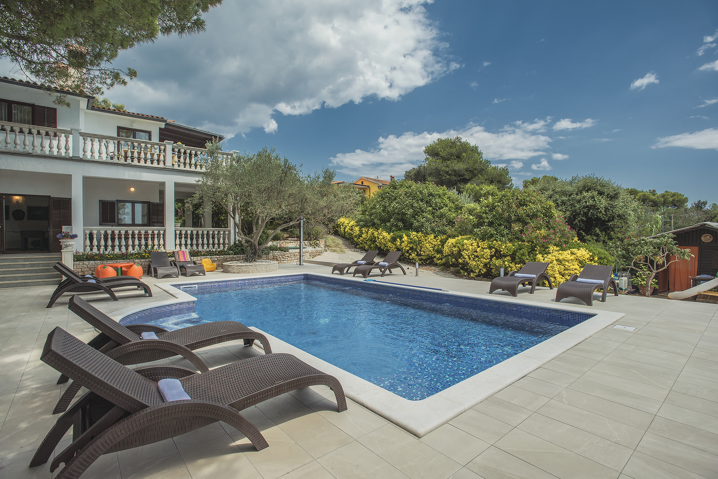 Villa in Banjole with swimming pool and beautiful sea view