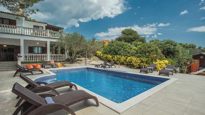 Villa a Banjole con piscina e splendida vista mare, 4