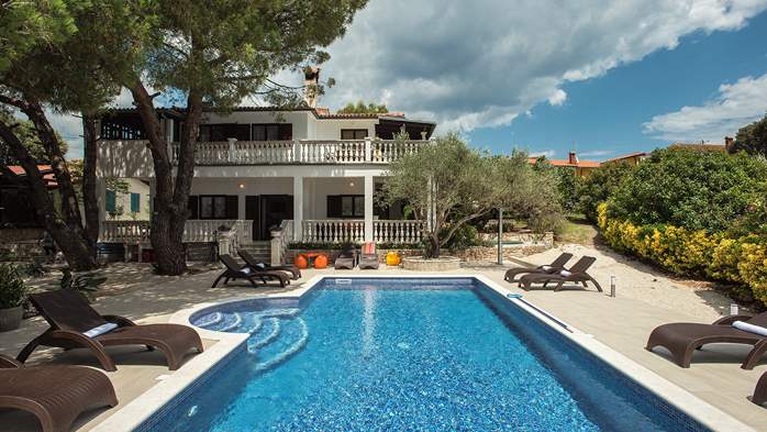 Villa a Banjole con piscina e splendida vista mare, 6