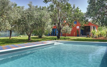Irresistible house in Medulin with pool and private garden
