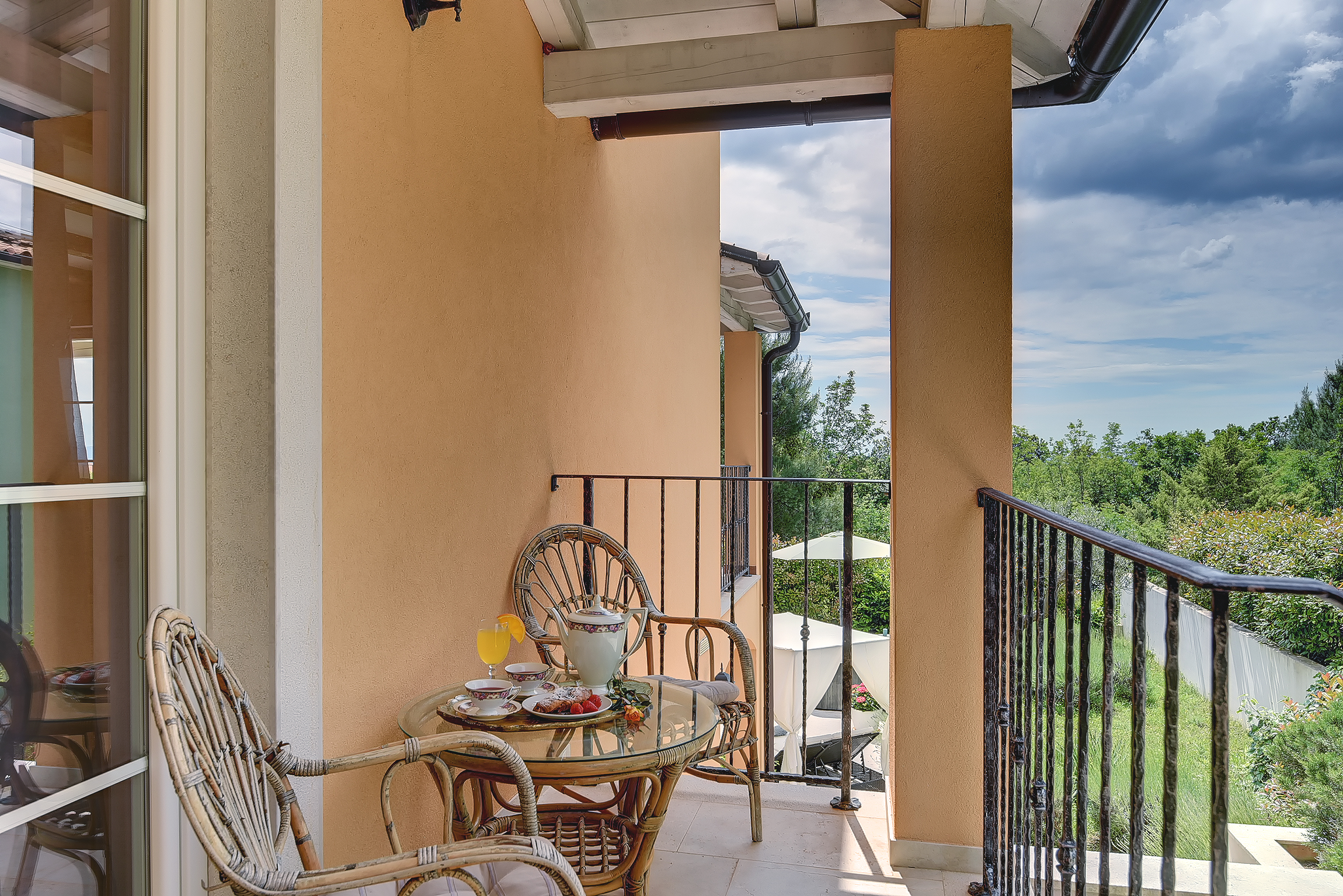 Schöne Villa mit Pool, Whirlpool, Sauna, Fitnessraum und WiFi