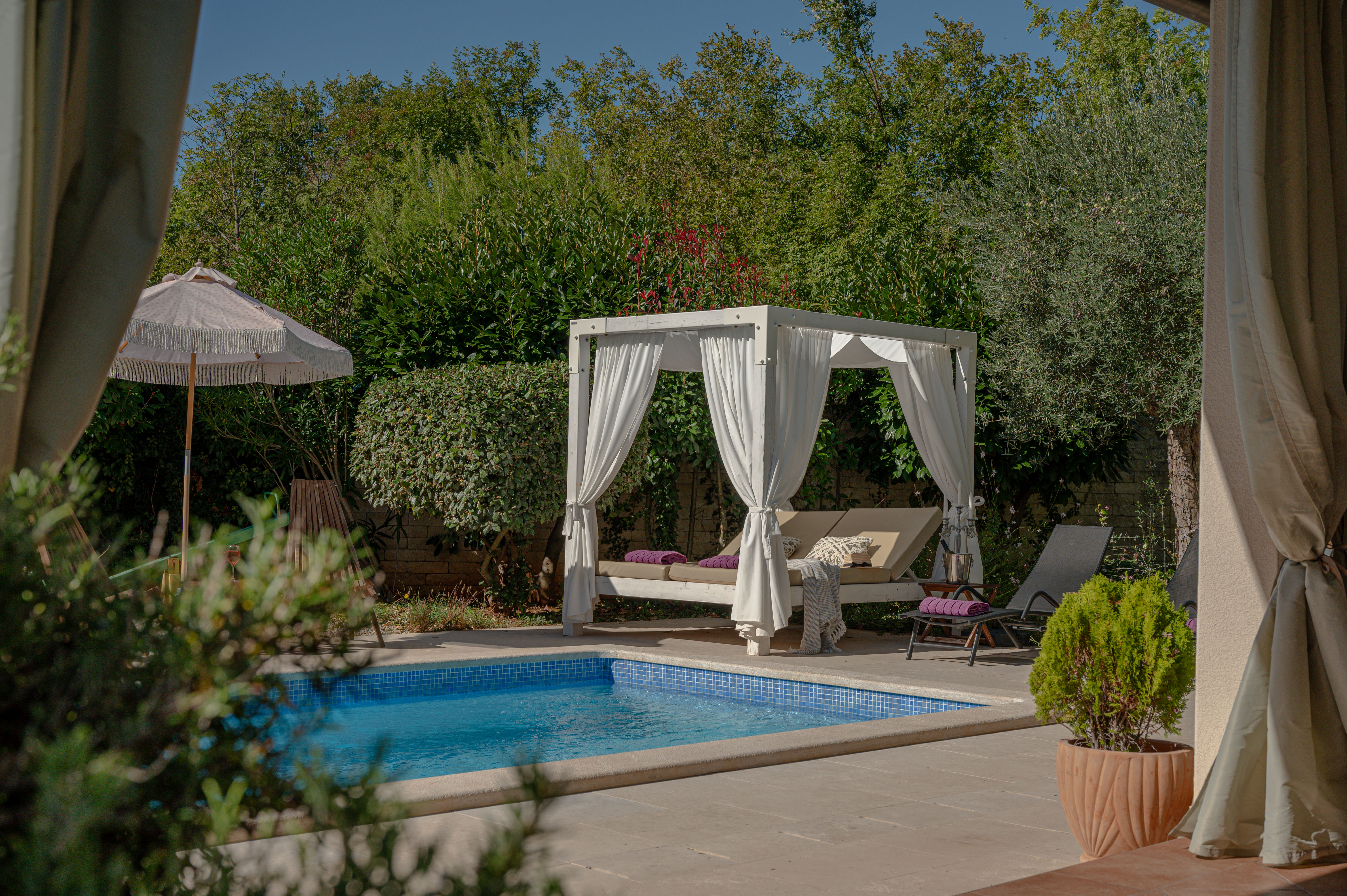 Beautiful villa with private pool, jacuzzi and playground