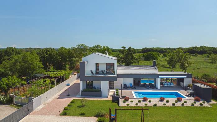 Villa moderna a Valbandon con piscina e tre camere da letto, 14