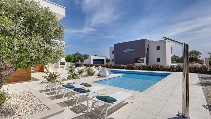 Exquisite villa for 12 people with private pool and Finnish sauna, 5