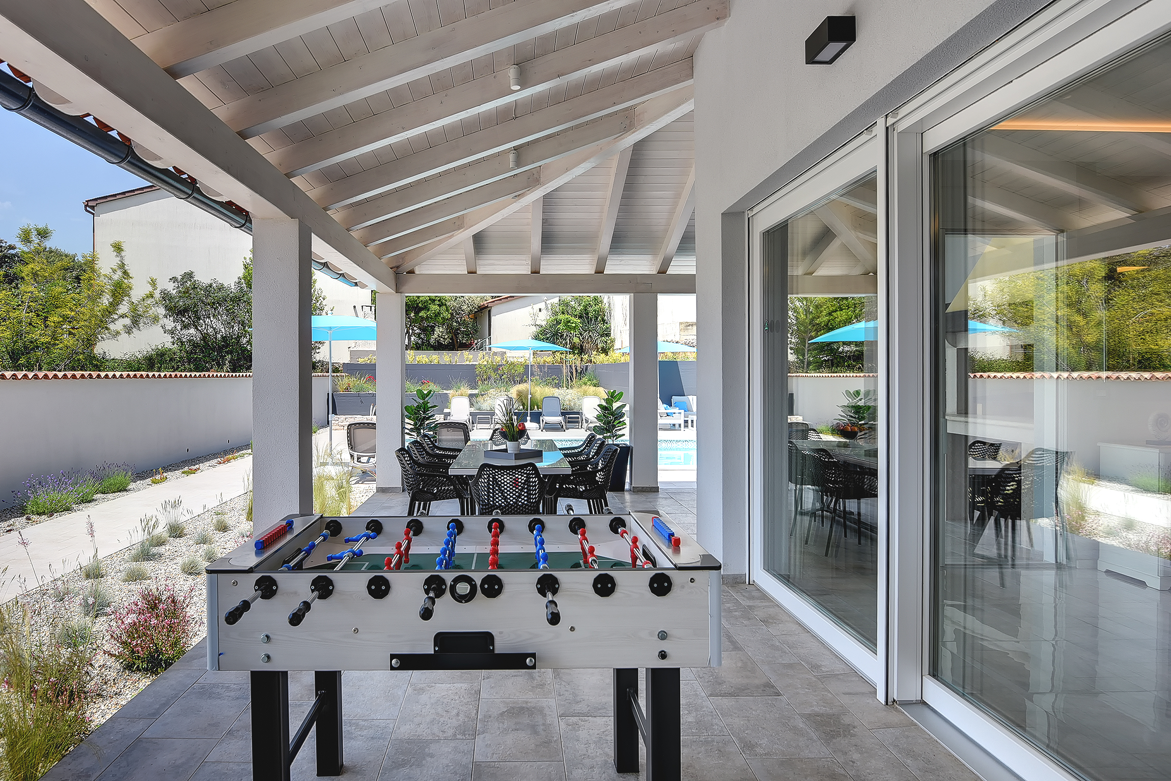 Villa mit beheizt Pool und Crossfit-Halle in Premantura