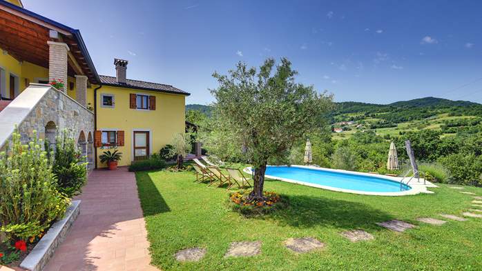 Traditional Istrian villa for 12 persons with private pool, 6