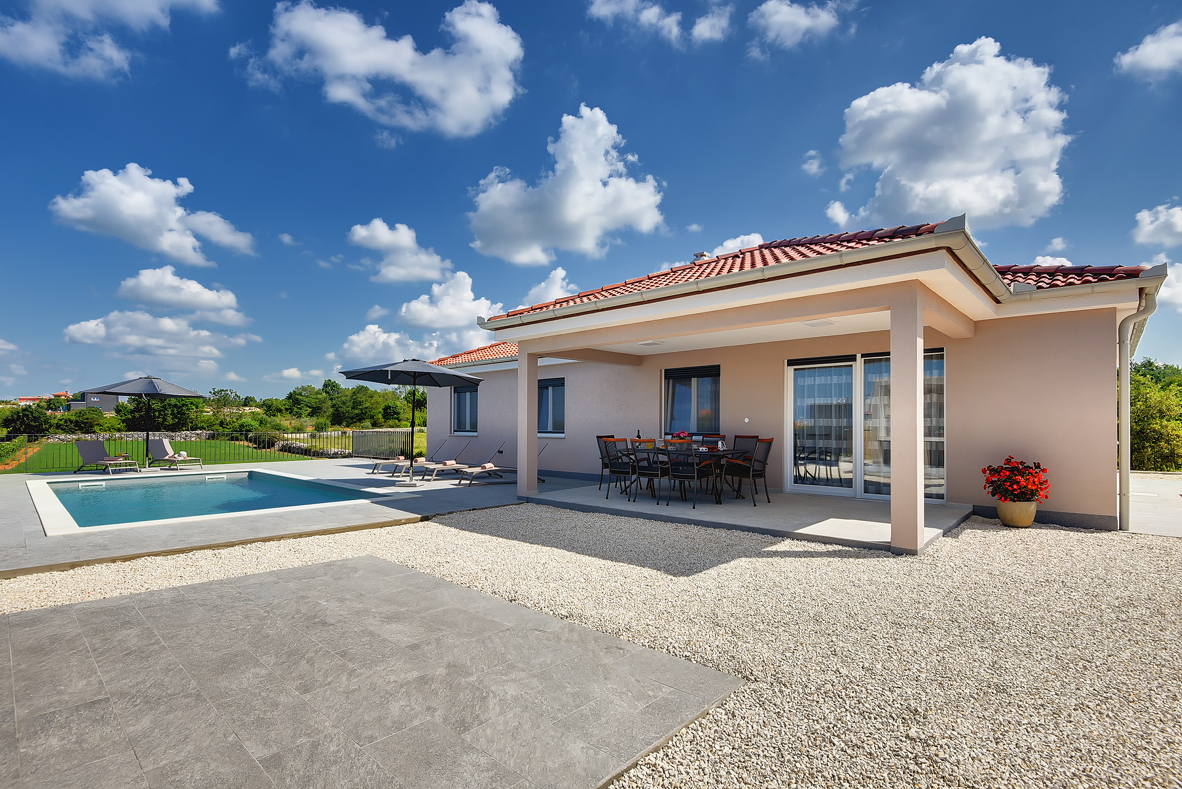 Villa di nuova costruzione per sei persone,piscina privata,WiFi