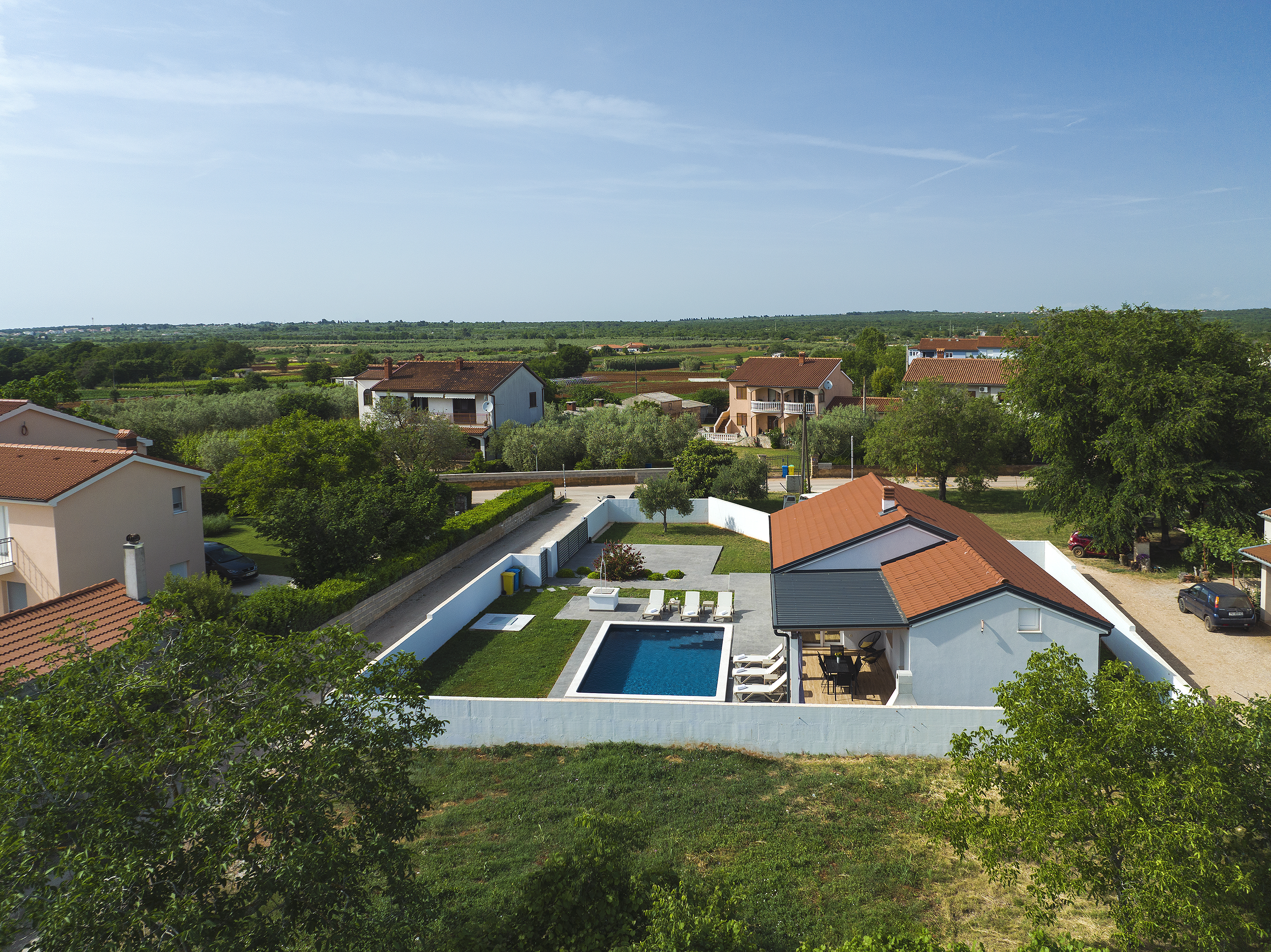 Holiday house in Valbandon with private pool
