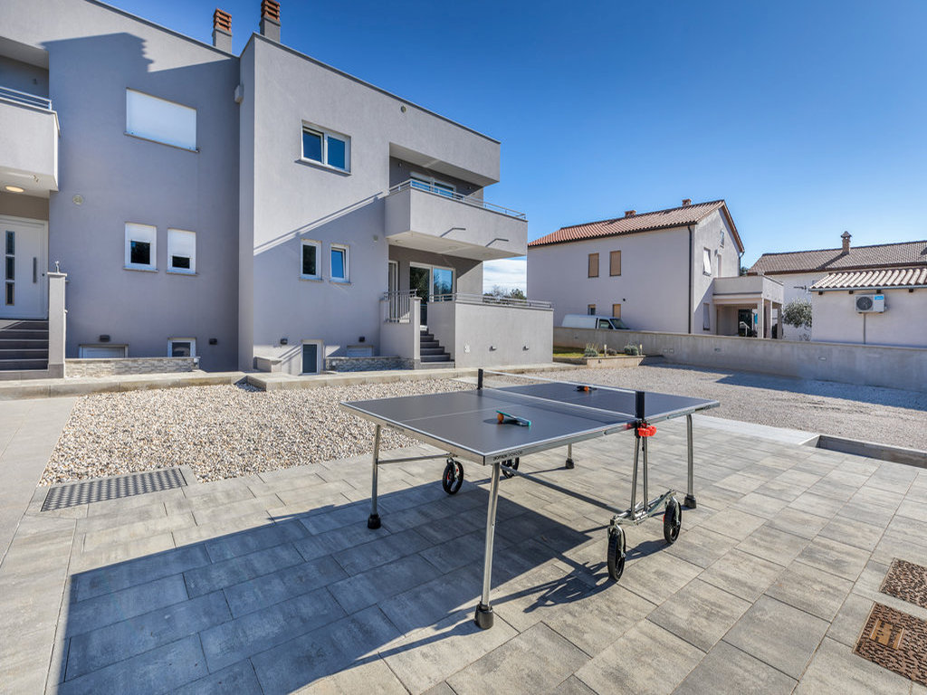 Schöne Villa in Pula mit 7 Schlafzimmern und einem privaten Pool