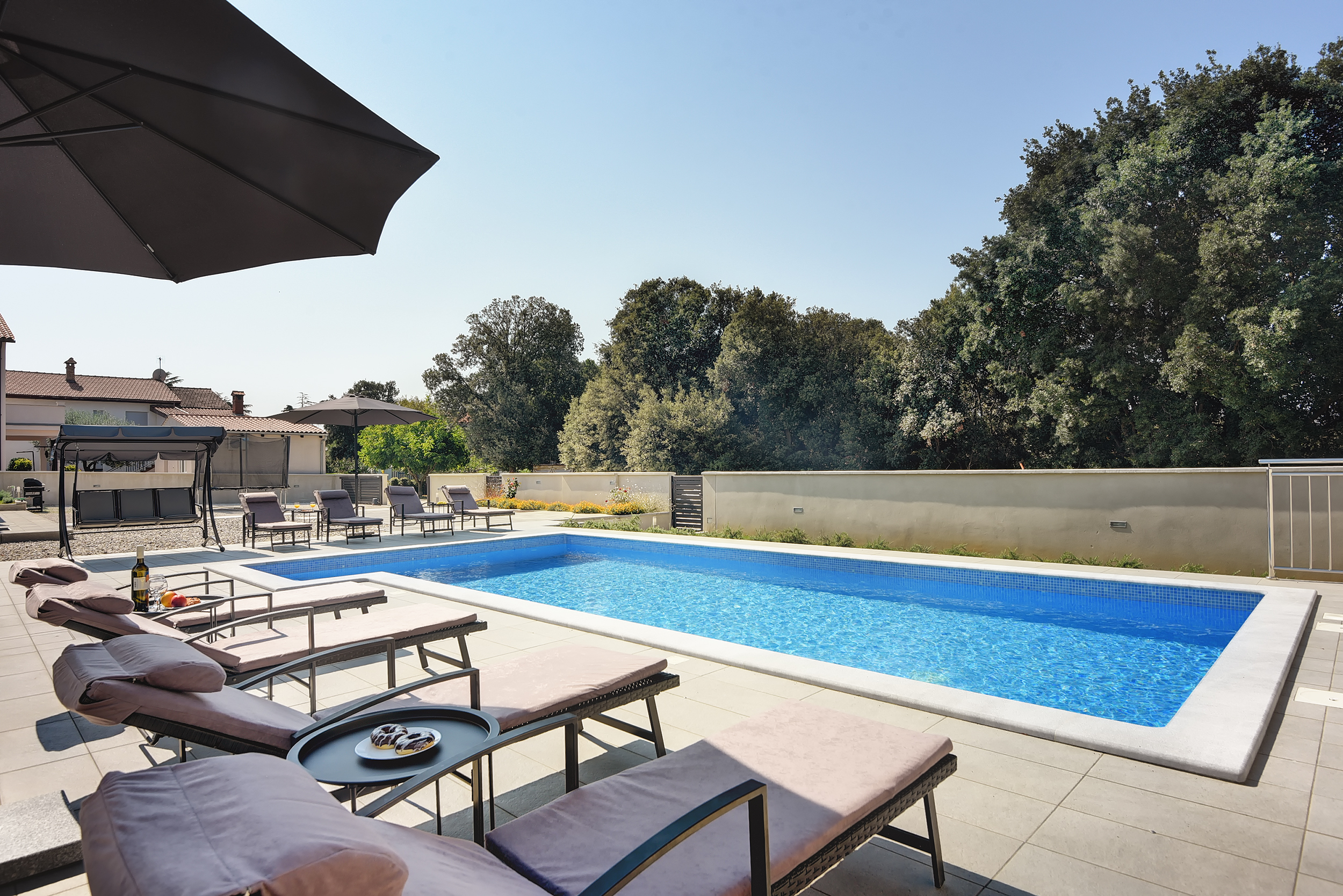 Schöne Villa in Pula mit 7 Schlafzimmern und einem privaten Pool