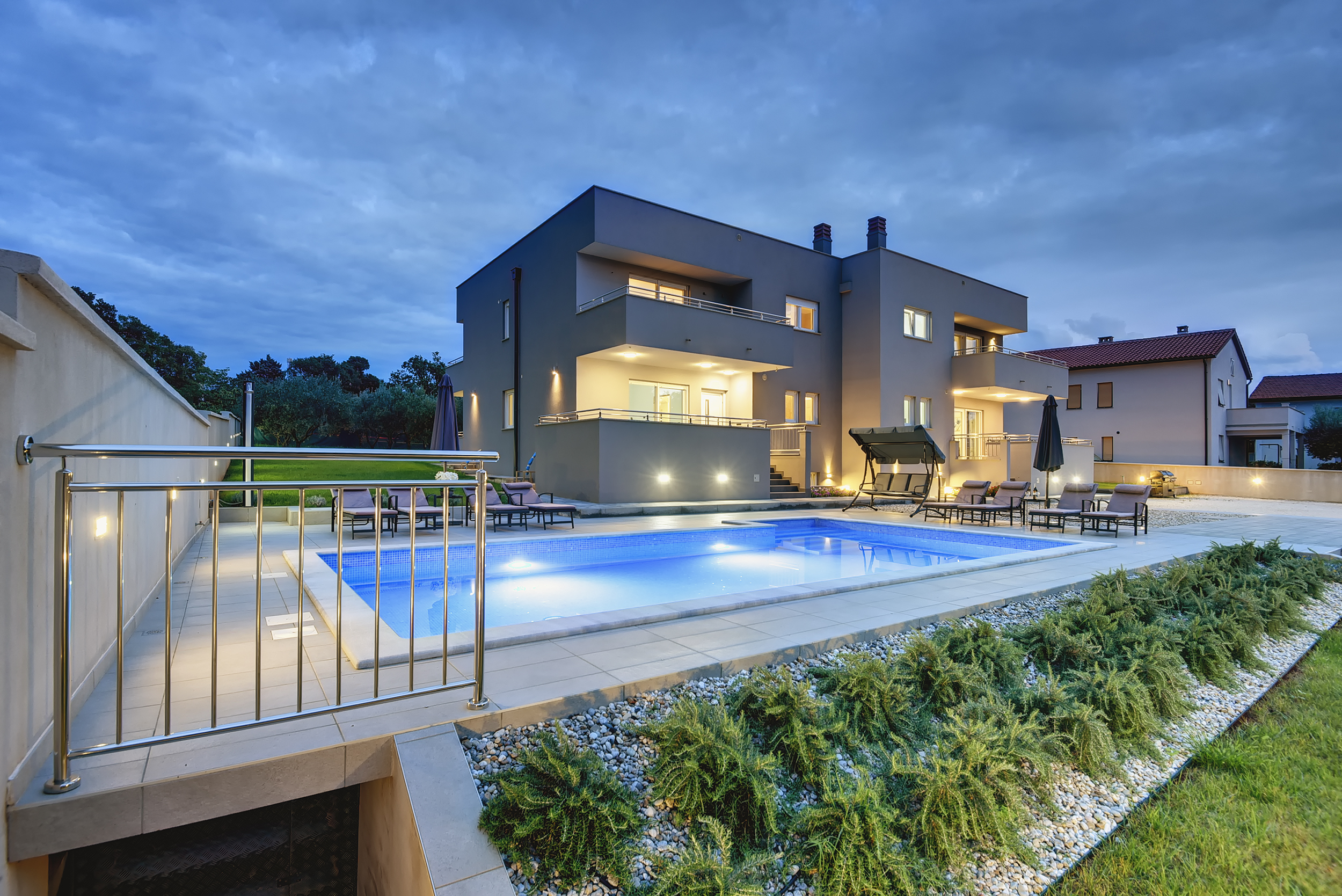 Schöne Villa in Pula mit 7 Schlafzimmern und einem privaten Pool