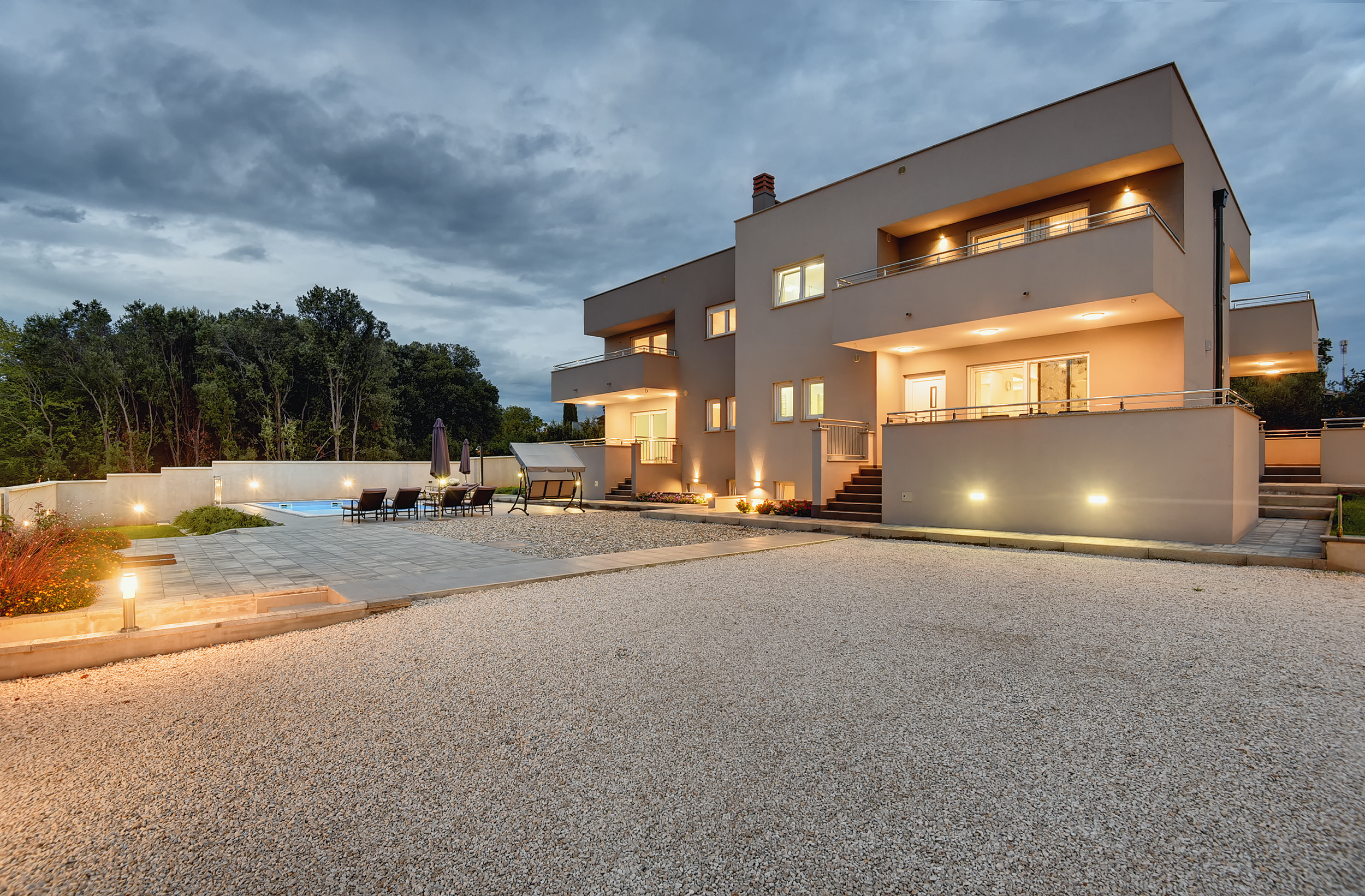 Schöne Villa in Pula mit 7 Schlafzimmern und einem privaten Pool