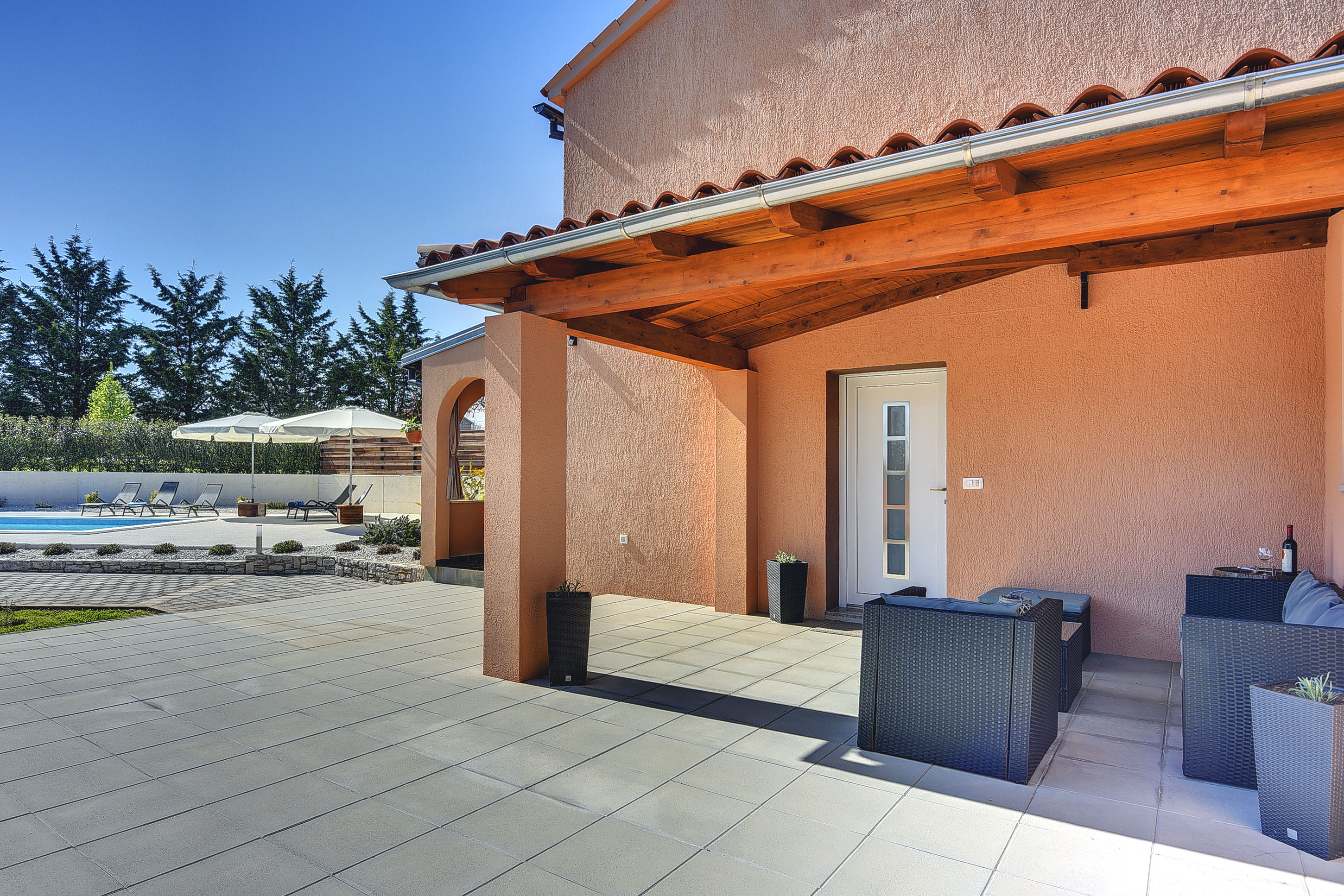 Villa mit privatem Pool und zwei Schlafzimmern, für fünf Personen