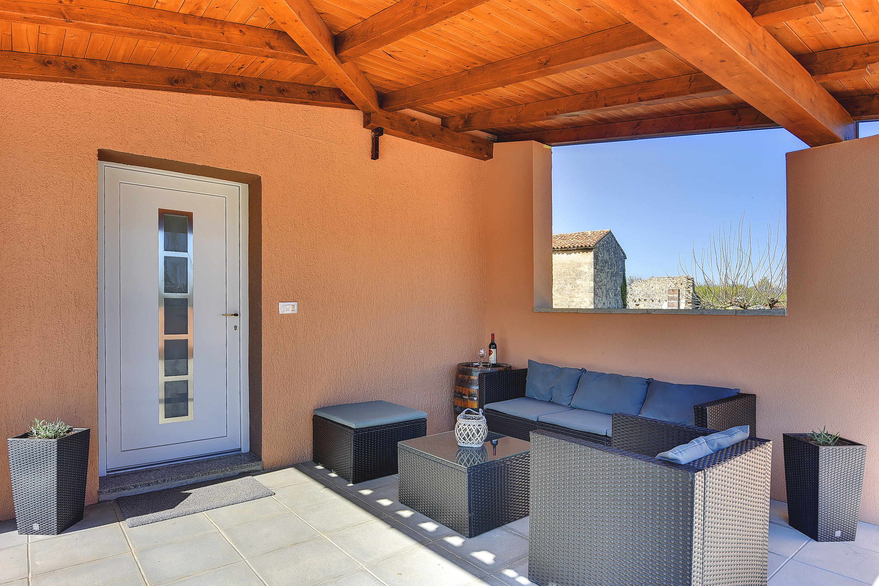 Villa mit privatem Pool und zwei Schlafzimmern, für fünf Personen