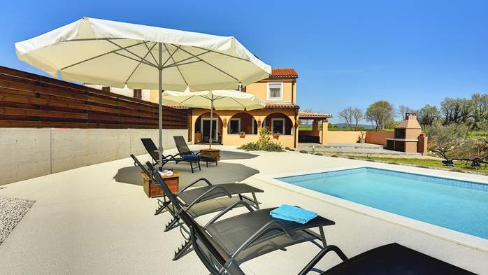 Villa with private pool and two bedrooms, for five persons, 4