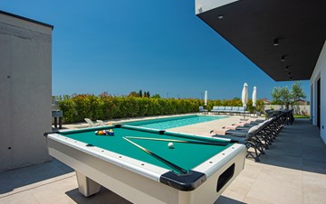 Villa moderna per 14 persone con vista mare e piscina riscaldata