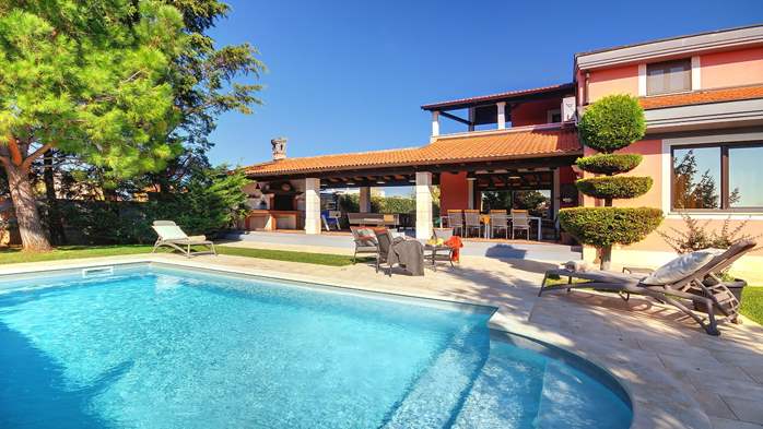 Villa in Pula mit privatem Pool und Garten für bis zu 12 Personen, 10