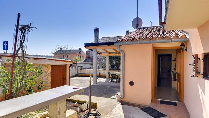 Comfortable house in Šikići with terrace and two bedrooms, 2