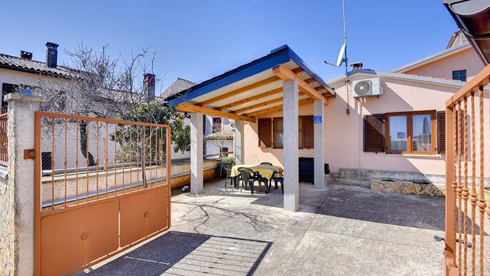 Comfortable house in Šikići with terrace and two bedrooms, 1