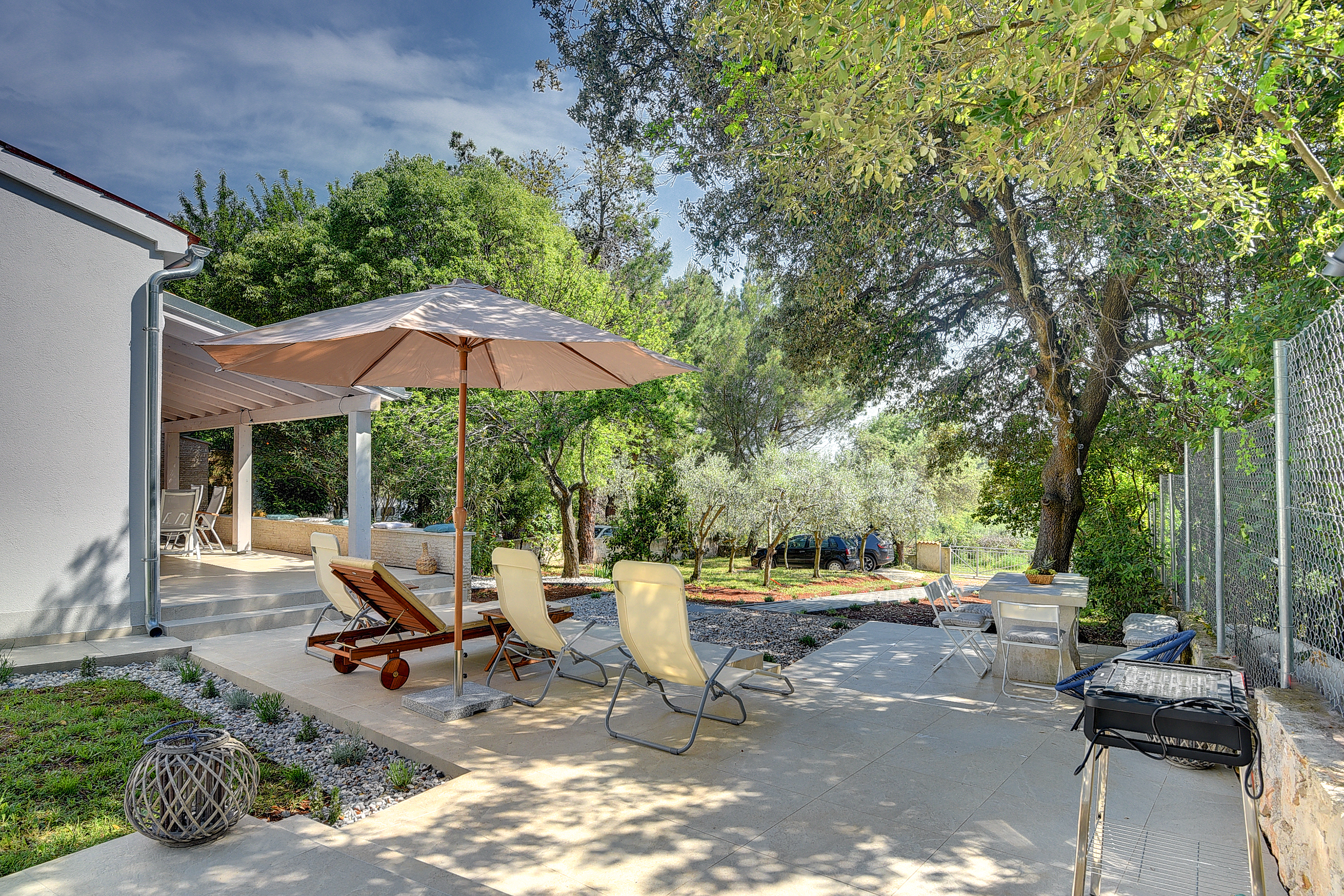 Prekrasna kuća za 6 osoba na samo nekoliko koraka od mora