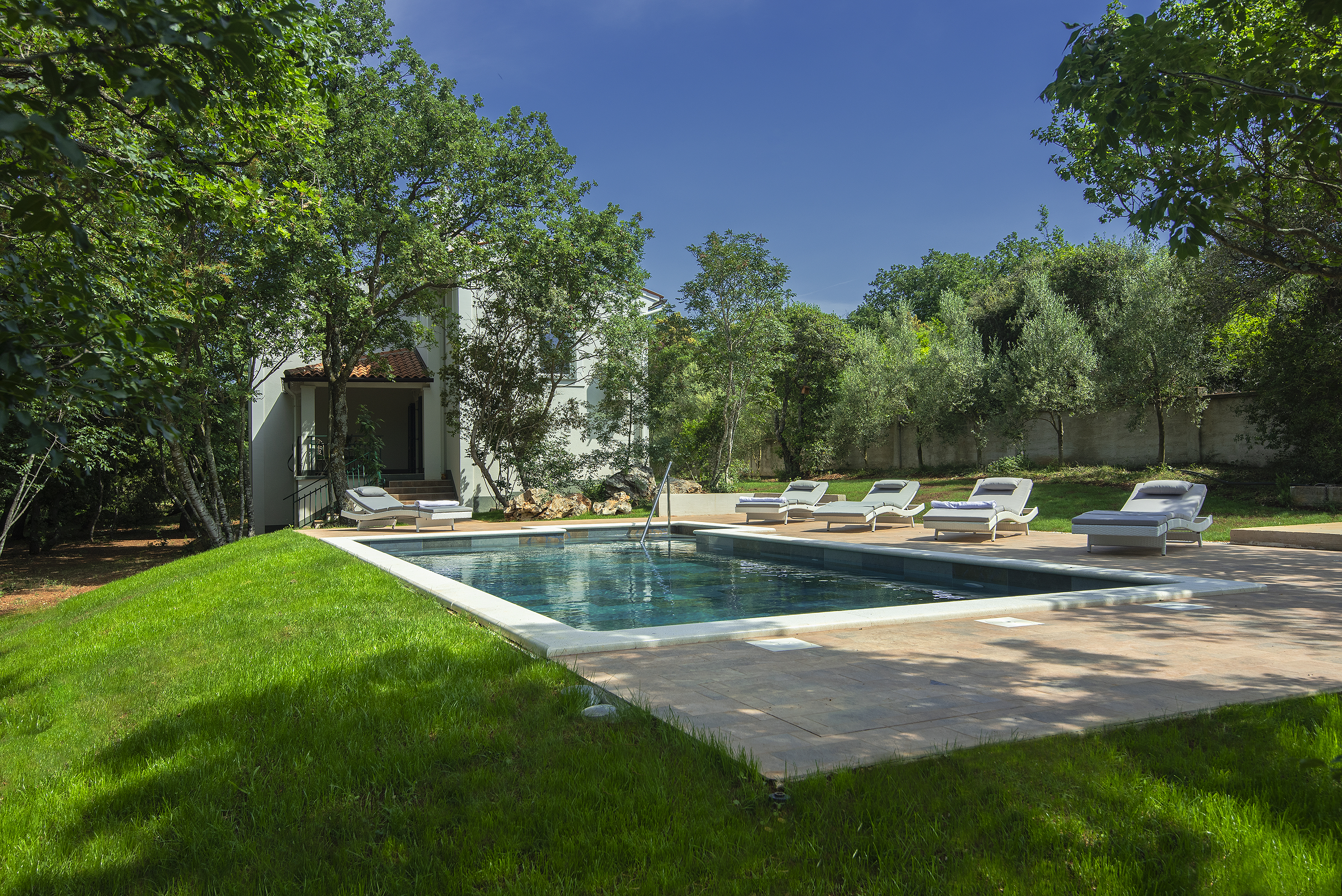 Villa with pool and 3 bedrooms in a quiet location in Medulin