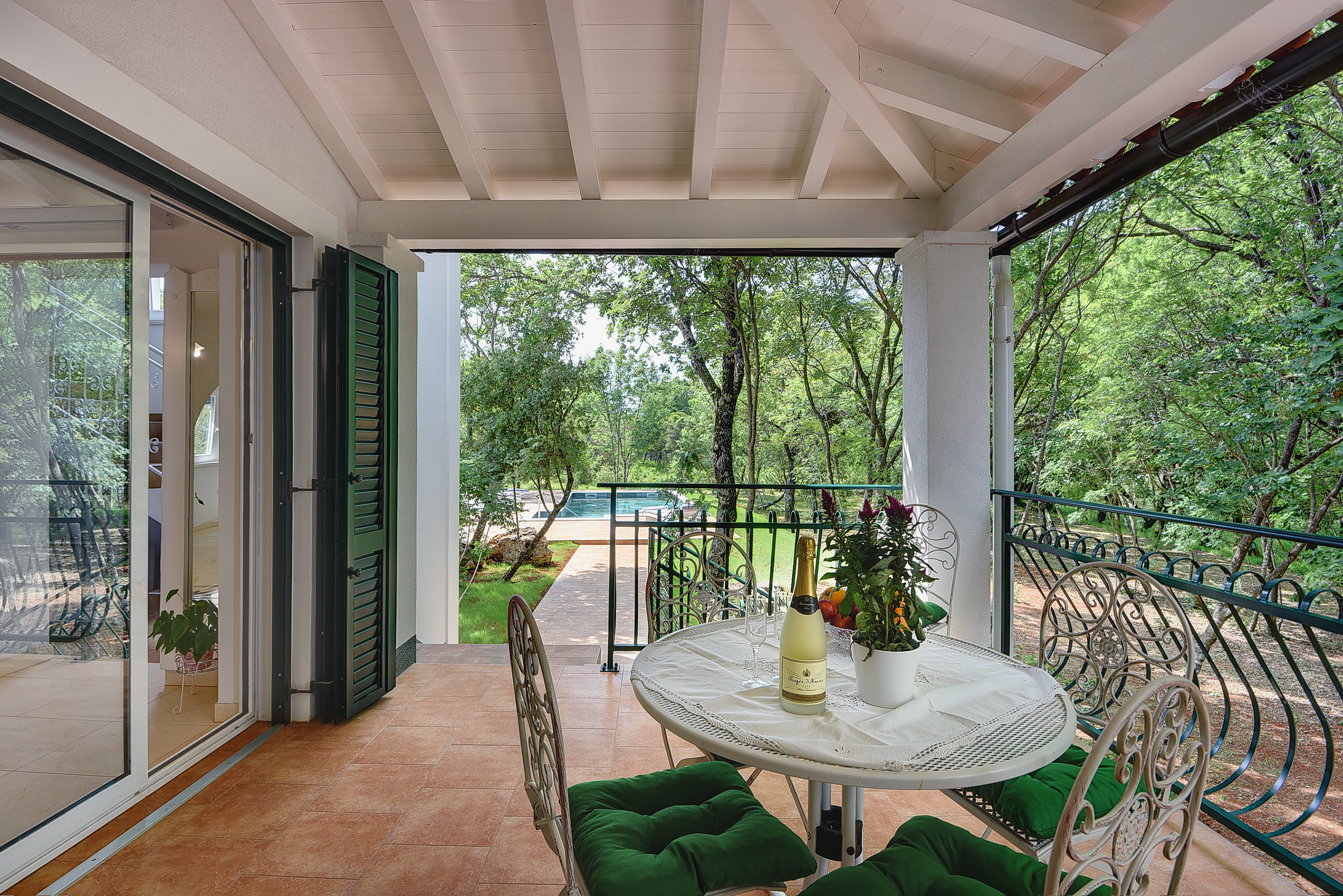 Villa with pool and 3 bedrooms in a quiet location in Medulin