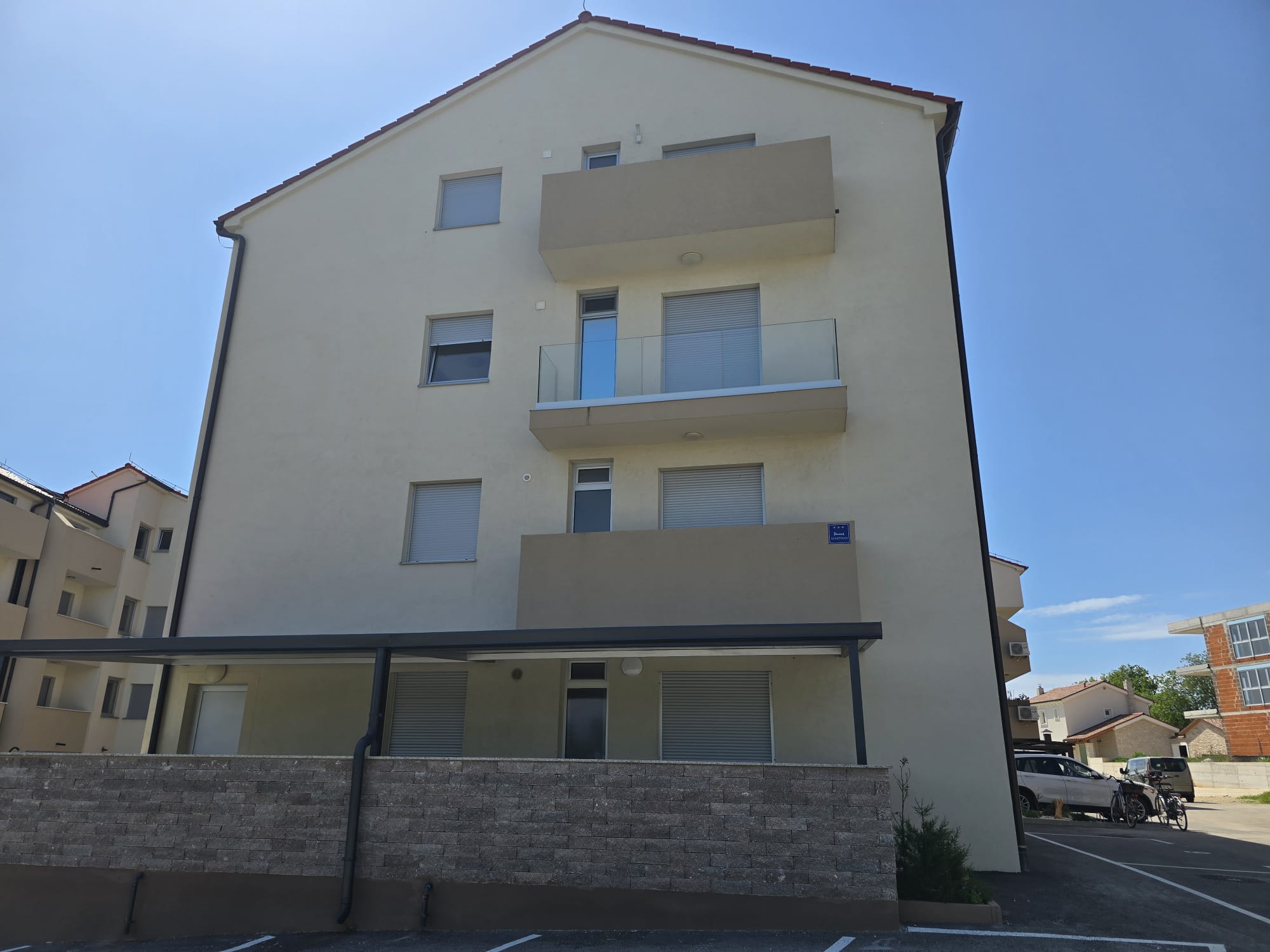 Novoizgrađeni moderan apartman u Medulinu za 6 osoba