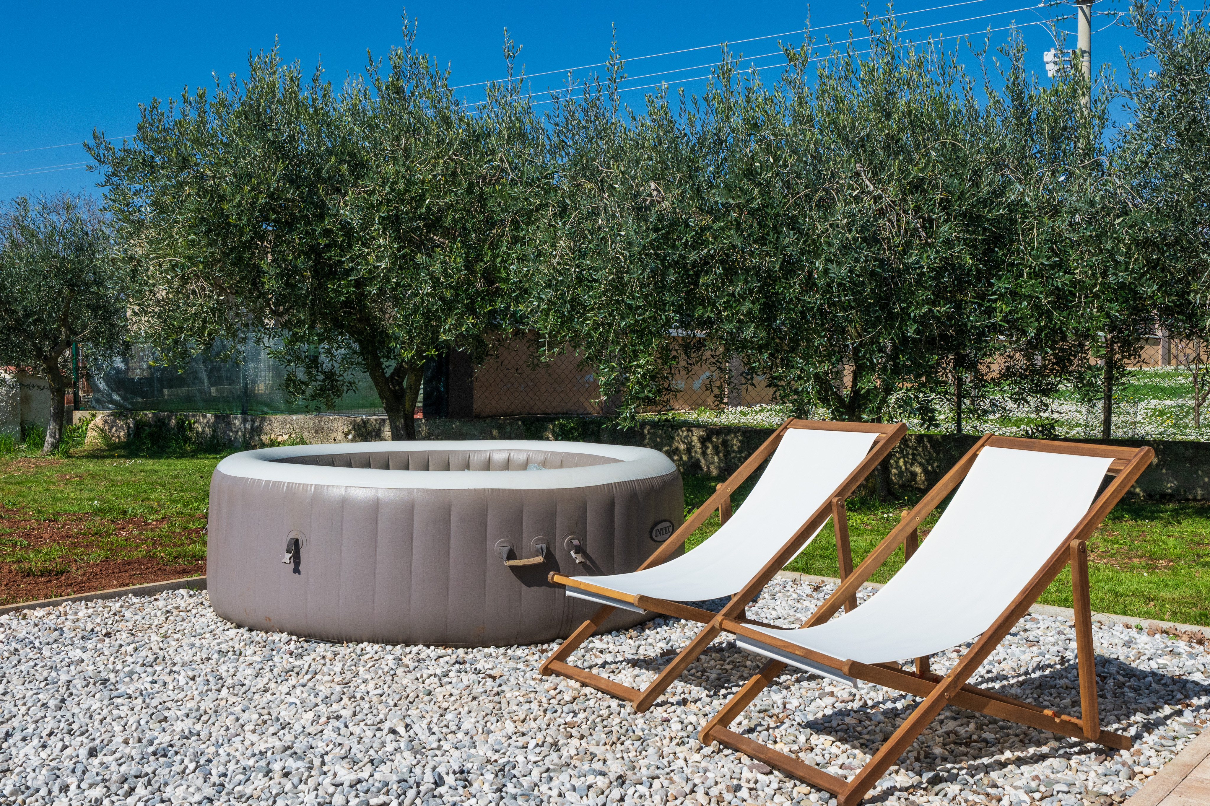 Una bella casa indipendente con jacuzzi e piscina