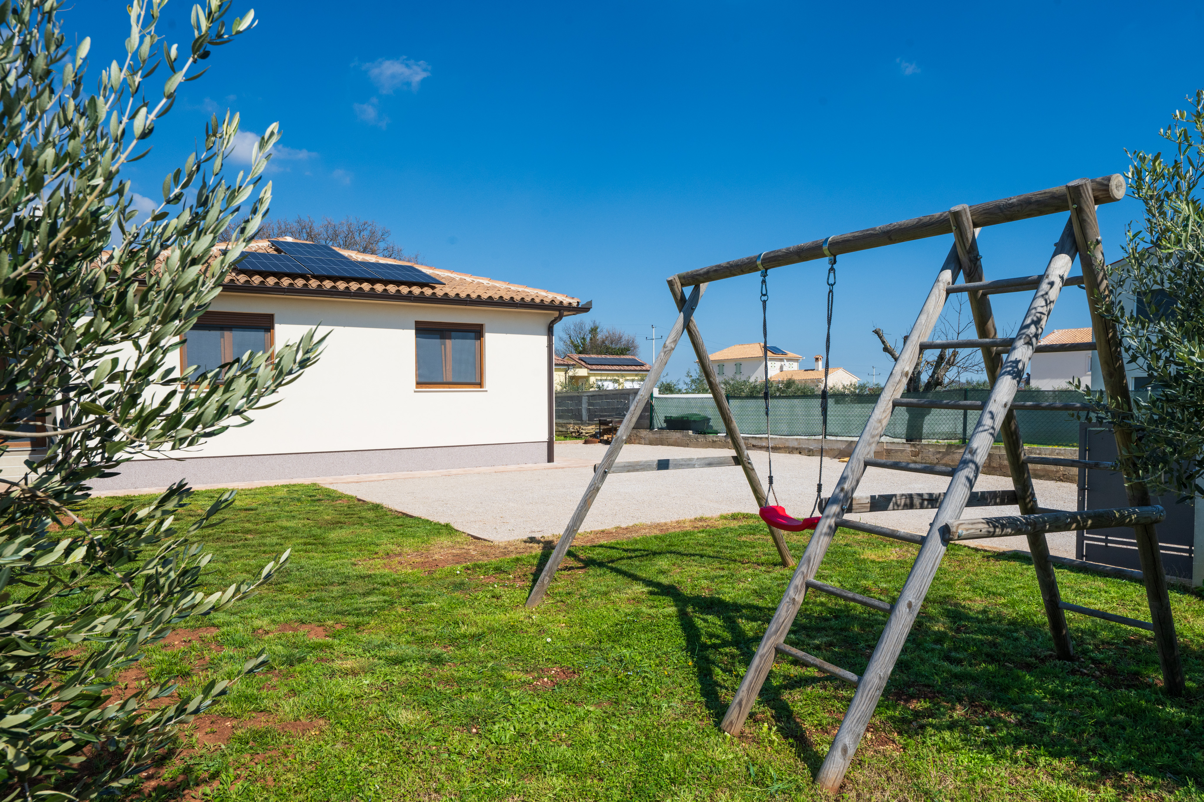 Una bella casa indipendente con jacuzzi e piscina