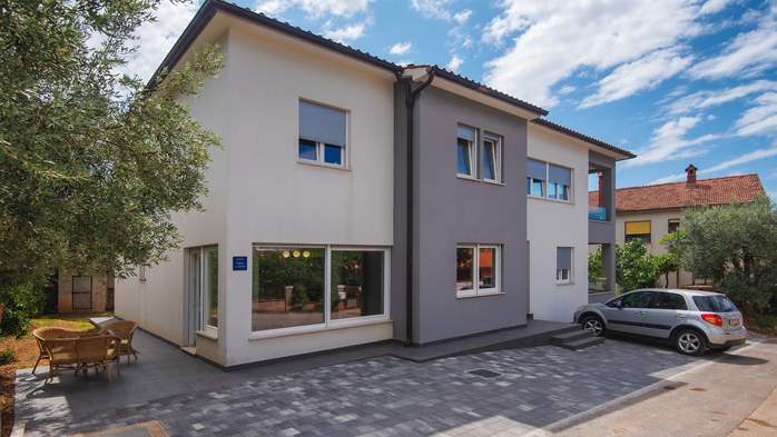 La casa familiare a Štinjan offre alloggio in un appartamento, 12