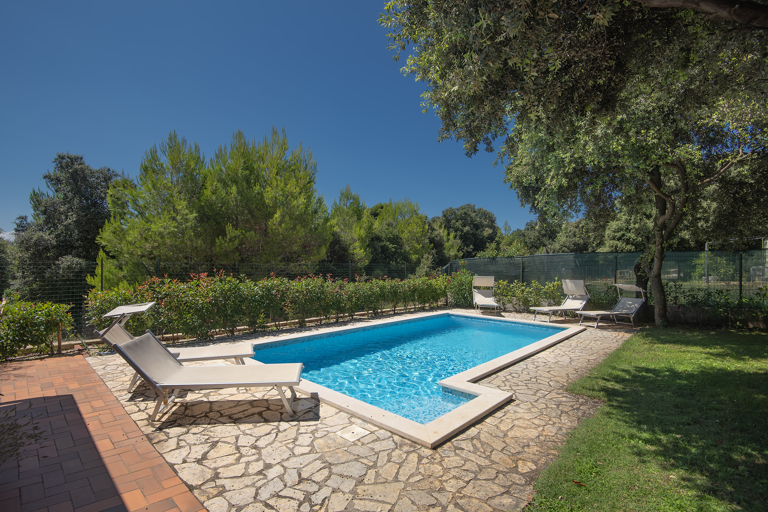 Villa in Medulin with heated pool, for 8 persons