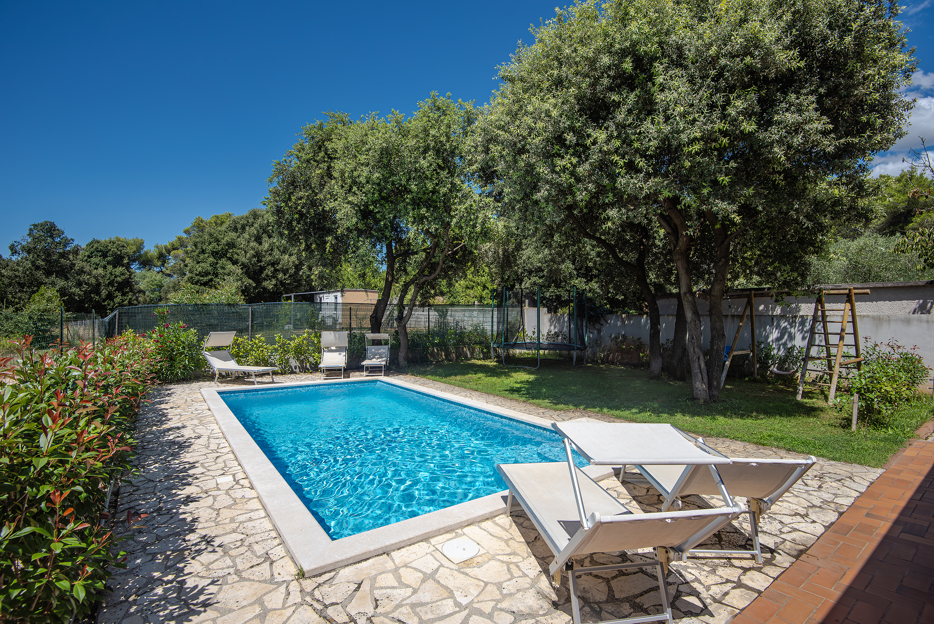 Villa in Medulin with heated pool, for 8 persons